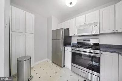 2401 Pennsylvania Avenue #409, Wilmington, DE 19806 - Photo 8