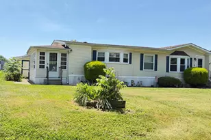 16 Lee Dr, Wilmington, DE 19808 - Photo 10