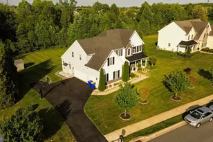 604 Ravenglass Dr, Townsend, DE 19734 - Photo 4