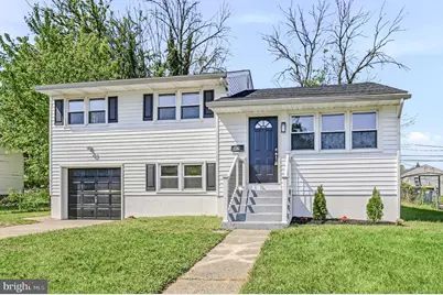 42 Briarcliff Drive, New Castle, DE 19720 - Photo 1