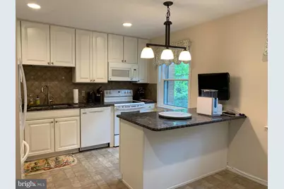 1319 W 10th Street, Wilmington, DE 19806 - Photo 6