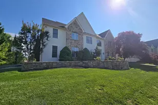 7 Derbyshire Way, Wilmington, DE 19807 - Photo 2