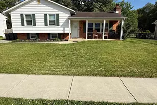 879 Broadfield Dr, Newark, DE 19713 - Photo 4