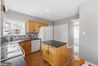 308 Waterview Drive, New Castle, DE 19720 - Photo 22