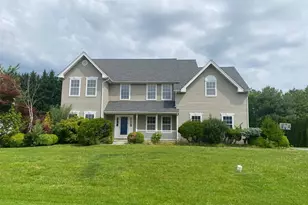 102 Sweethollow Dr, Bear, DE 19701 - Photo 1
