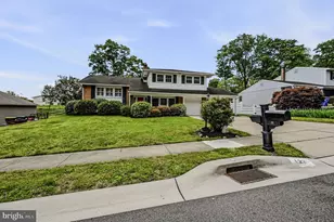 122 Chapel Hill Dr, Newark, DE 19711 - Photo 2