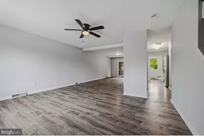 217 W Edgewater Way, Newark, DE 19702 - Photo 6
