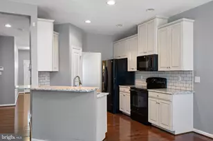 546 Canal Dr, Middletown, DE 19709 - Photo 6