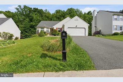 279 E Flagstone Drive, Newark, DE 19702 - Photo 2