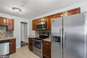 15 Elmhurst Pl, Wilmington, DE 19804 - Photo 28