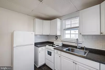 221 Chestnut Street #1, New Castle, DE 19720 - Photo 8