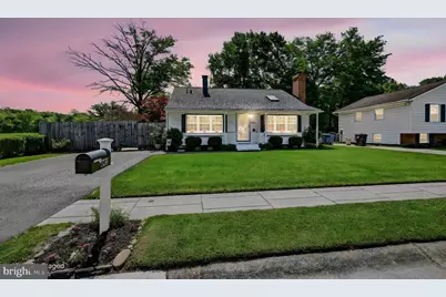881 Broadfield Drive, Newark, DE 19713 - Photo 2