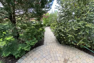 218 Fairhill Dr, Wilmington, DE 19808 - Photo 4