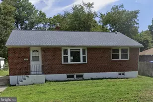 393 Phillips Ave, Newark, DE 19711 - Photo 1