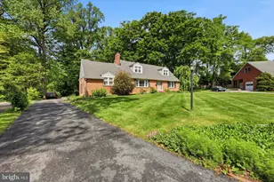 1218 Hillside Blvd, Wilmington, DE 19803 - Photo 2