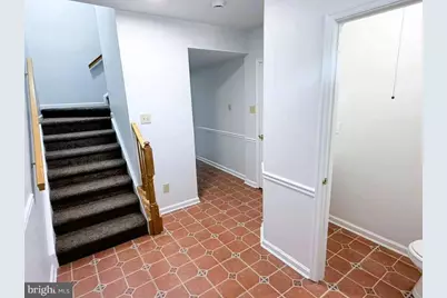 68 Alexis Drive, Newark, DE 19702 - Photo 2