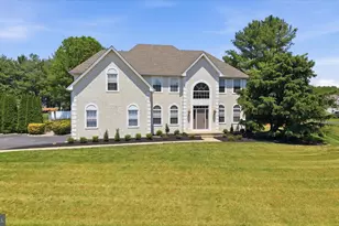 112 Sweethollow Dr, Bear, DE 19701 - Photo 2