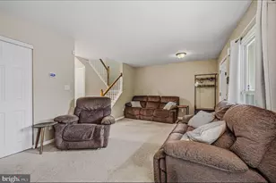 1 Waltham St, Newark, DE 19713 - Photo 6
