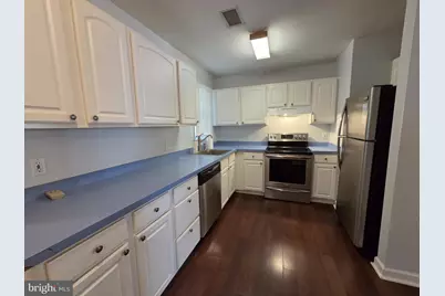 31 W Village Road, Newark, DE 19713 - Photo 4