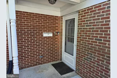 31 W Village Road, Newark, DE 19713 - Photo 2