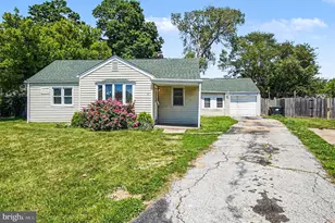 36 N Purdue Ave, New Castle, DE 19720 - Photo 1