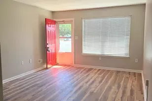 21 Boxelder Ln, Bear, DE 19701 - Photo 2