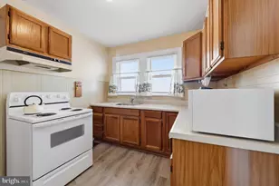 403 Pennsylvania Ave, Claymont, DE 19703 - Photo 8