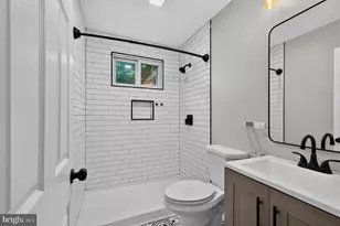 5 Holly Dr, New Castle, DE 19720 - Photo 18