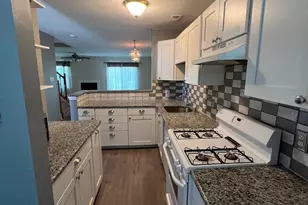 243 Stonebridge Blvd, New Castle, DE 19720 - Photo 2
