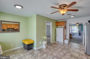 2 Meadow Ln, Newark, DE 19713 - Photo 10
