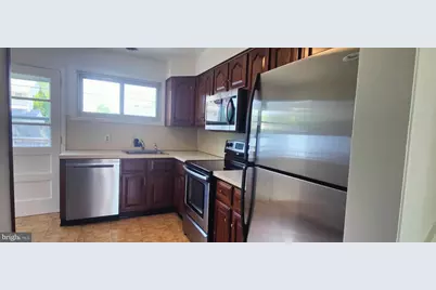 16 N Avon Drive, Claymont, DE 19703 - Photo 10