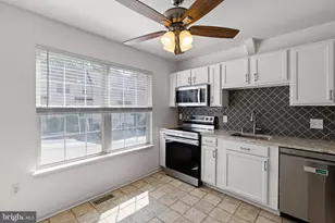 108 Richards Ln, Newark, DE 19711 - Photo 8