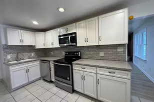 422 Howell Dr, New Castle, DE 19720 - Photo 6