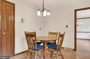 114 W Savannah Dr, Bear, DE 19701 - Photo 16