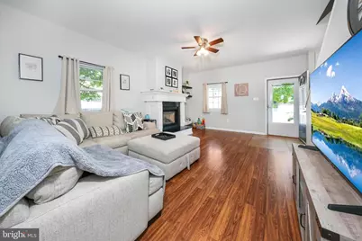 29 W Lake Street, Middletown, DE 19709 - Photo 8