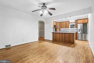 2106 Locust Ave, Wilmington, DE 19810 - Photo 10