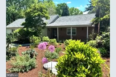 2106 Locust Avenue, Wilmington, DE 19810 - Photo 2