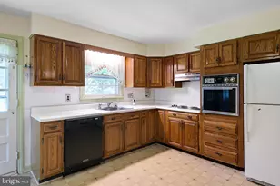 2003 Foulk Rd, Wilmington, DE 19810 - Photo 8