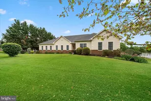 108 Westside Ln, Middletown, DE 19709 - Photo 2