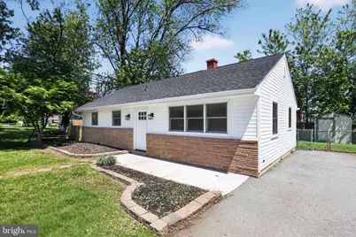 111 Dyer Avenue, New Castle, DE 19720 - Photo 1