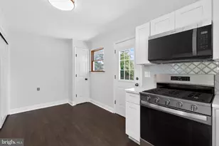 111 Dyer Ave, New Castle, DE 19720 - Photo 10