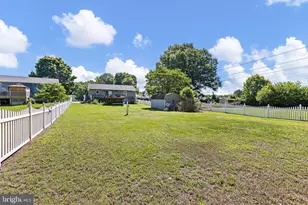 3004 Rosetree Ln, Newark, DE 19702 - Photo 2