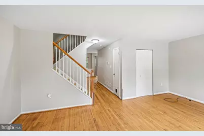 102 Hopkins Court, Newark, DE 19713 - Photo 6
