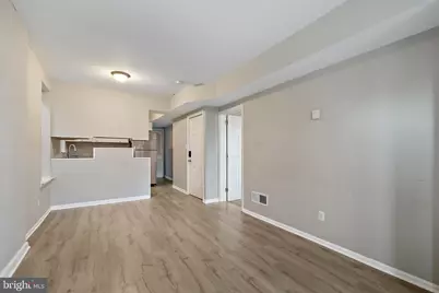 827 N Jackson Street #2, Wilmington, DE 19806 - Photo 2