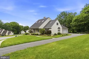 736 Letitia Dr, Hockessin, DE 19707 - Photo 2