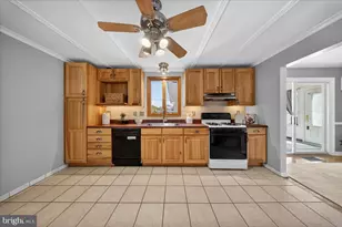2318 Smiths Ln, Wilmington, DE 19810 - Photo 8