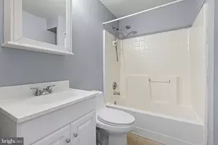90 Clinton St, Delaware City, DE 19706 - Photo 12