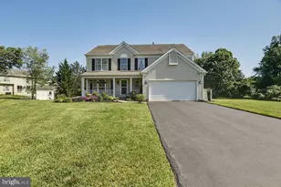 25 S Perch Creek Dr, Newark, DE 19702 - Photo 1