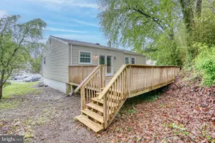 124 Hilldale Ct, Claymont, DE 19703 - Photo 8