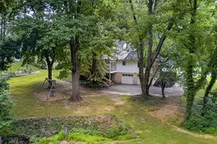 806 N Country Club Dr, Newark, DE 19702 - Photo 52